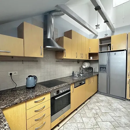 Attic - Charming Place, 15 Minutes To Old Town & 5 Minutes To Seaside Pansiyon Gdansk